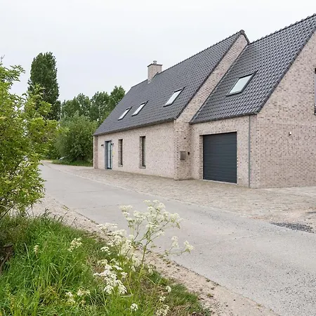 Polderwoning 'cleylantshof' 別荘